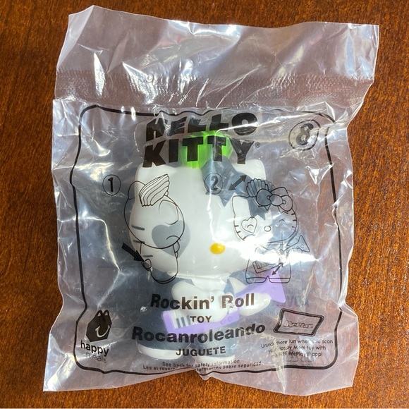 4 Fabulous Hello Kitty figurines, McDonald’s Happy Meal Toys, 2019, NWT - Picture 6 of 7